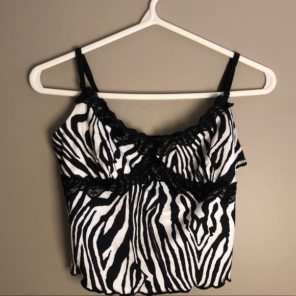 Never worn! ZEBRA PRINT CROP TOP - Picture 1 of 2